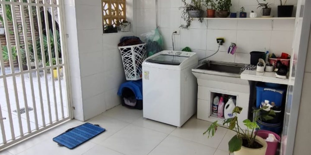 WhatsApp Image 2025-08-28 at 12.33.24