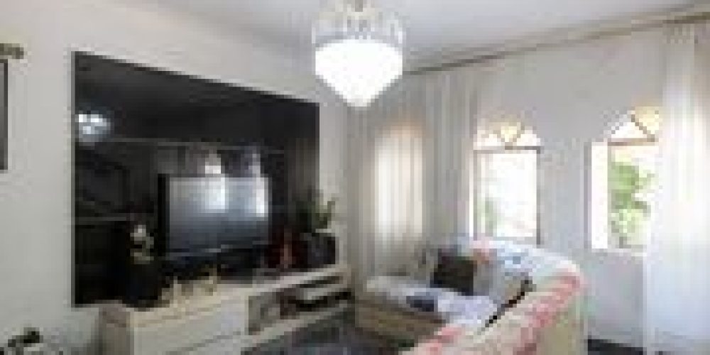 WhatsApp Image 2025-10-27 at 12.17.24 (1)